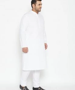 Vastramay Plus Size Collection Men's Plus Size White Cotton Blend Kurta Pyjama Set