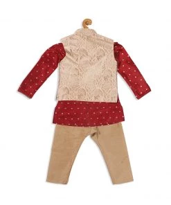 Boys VASTRAMAY SISHU Boy's Maroon Ethnic Motifs Woven Design Kurta With Rose Gold Pyjama And Jacket 11 Boys VASTRAMAY SISHU Boy's Maroon Ethnic Motifs Woven Design Kurta With Rose Gold Pyjama And Jacket