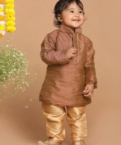 VASTRAMAY SISHU Boy's Maroon Woven Design Kurta With Churidar Boys