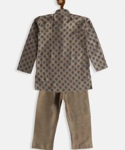 VASTRAMAY SISHU Infant Boys Chiku Cotton Blend Kurta Pyjama Set