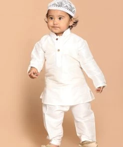 VASTRAMAY SISHU Boy's White Kurta And Pyjamas With Prayer Cap