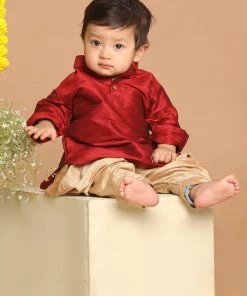 VASTRAMAY SISHU Boys Maroon & Gold-Toned Kurta With Dhoti Pants