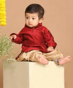 VASTRAMAY SISHU Boys Maroon & Gold-Toned Kurta With Dhoti Pants