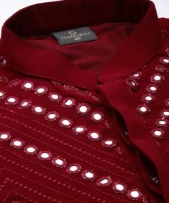 Shaadi SHRESTHA BY VASTRAMAY Men Maroon Chevron Embellished Mirror Work Georgette Kurta