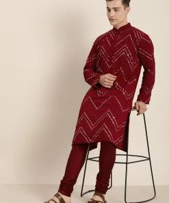 Shaadi SHRESTHA BY VASTRAMAY Men Maroon Chevron Embellished Mirror Work Georgette Kurta