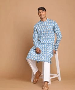 SHVAAS By VASTRAMAY Men's Blue Floral Printed Sequined Pure Cotton Kurta With Pajama Kurta Sets