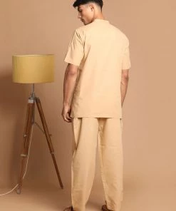 SHVAAS By VASTRAMAY Men's Brown Work From Home Collection Cotton Pyjama Set Rakhi