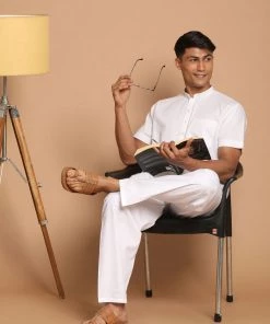 SHVAAS By VASTRAMAY Men's Work From Home Collection Cotton Pyjama Set 14 SHVAAS By VASTRAMAY Men's Work From Home Collection Cotton Pyjama Set