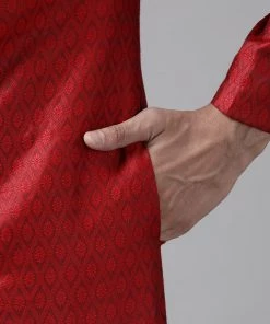 Vastramay Men's Maroon And Rose Gold Silk Blend Sherwani Set